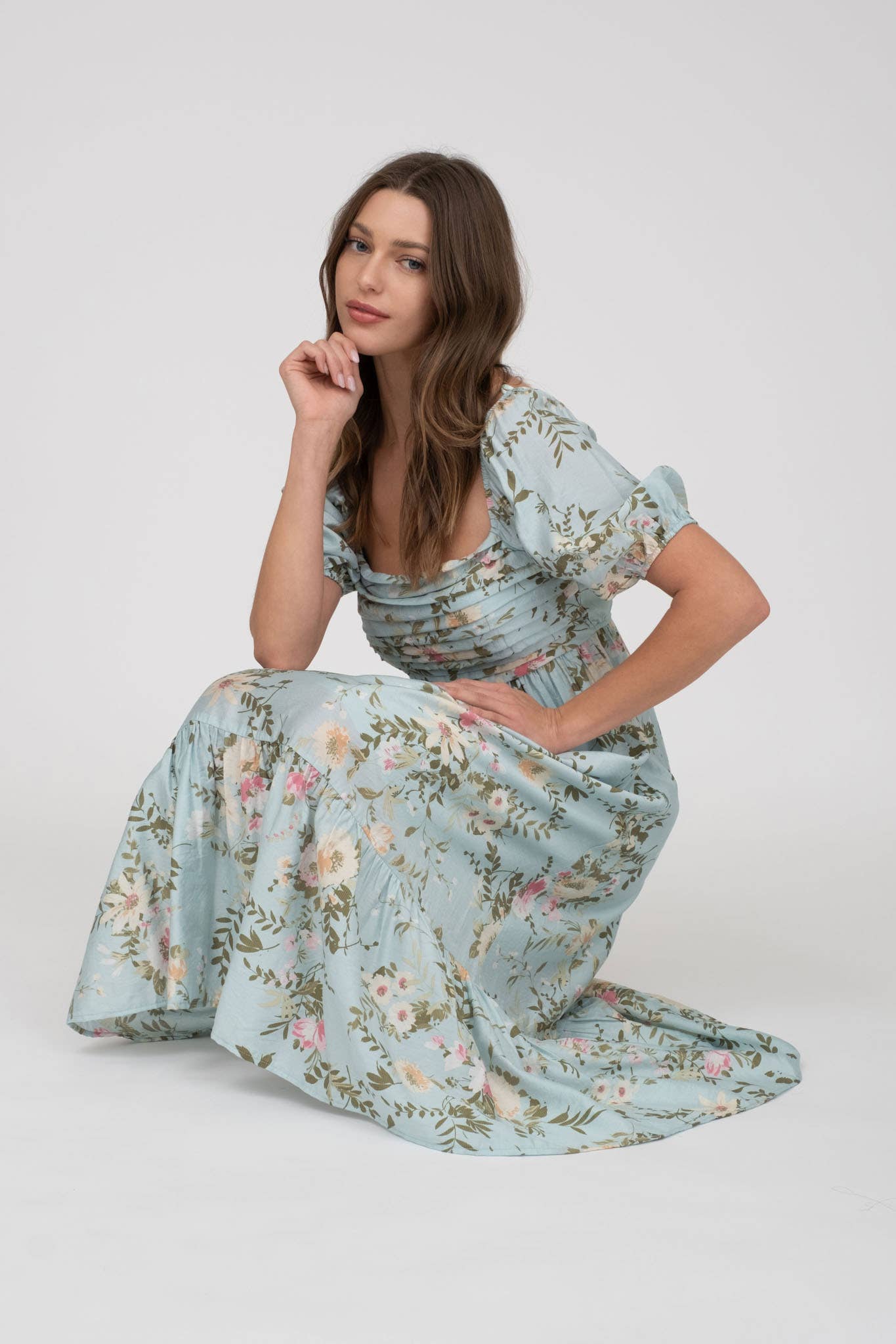 FLORAL PLEATED FRONT BALLOON SLEEVE MIDI DRESS