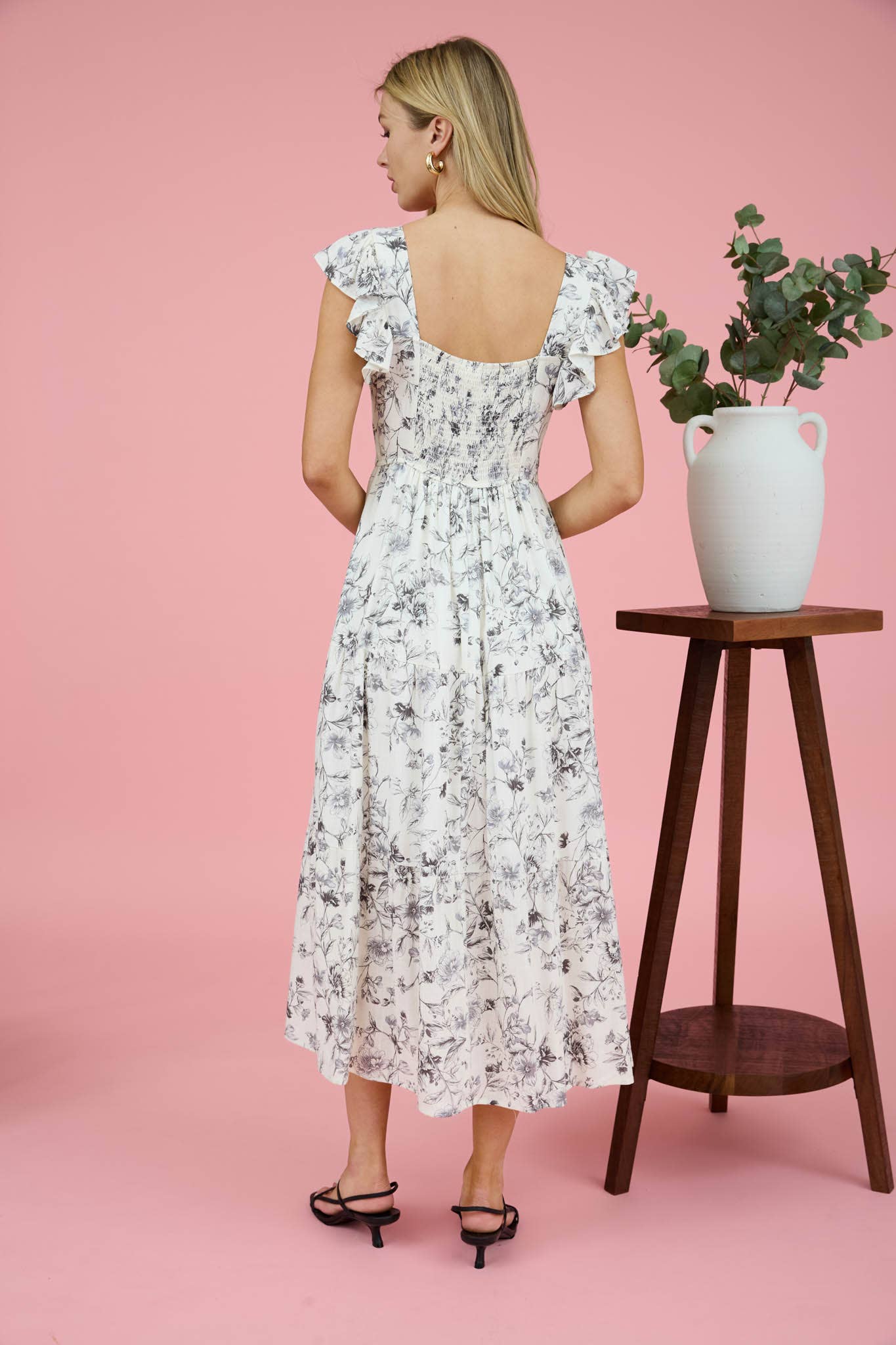 FLORAL SWEETHEART FRONT TIE MIDI DRESS