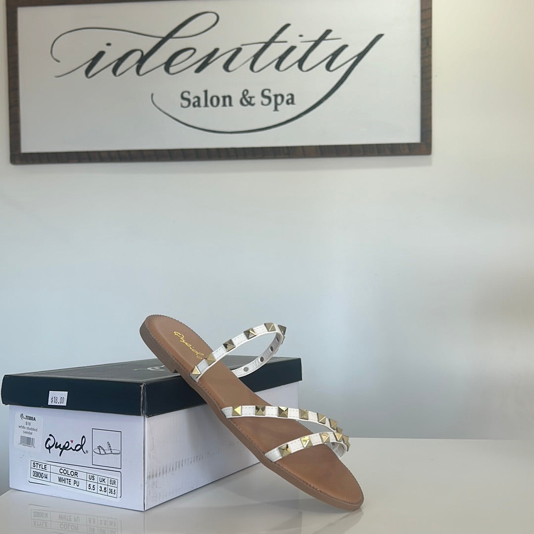 Qupid white sandal