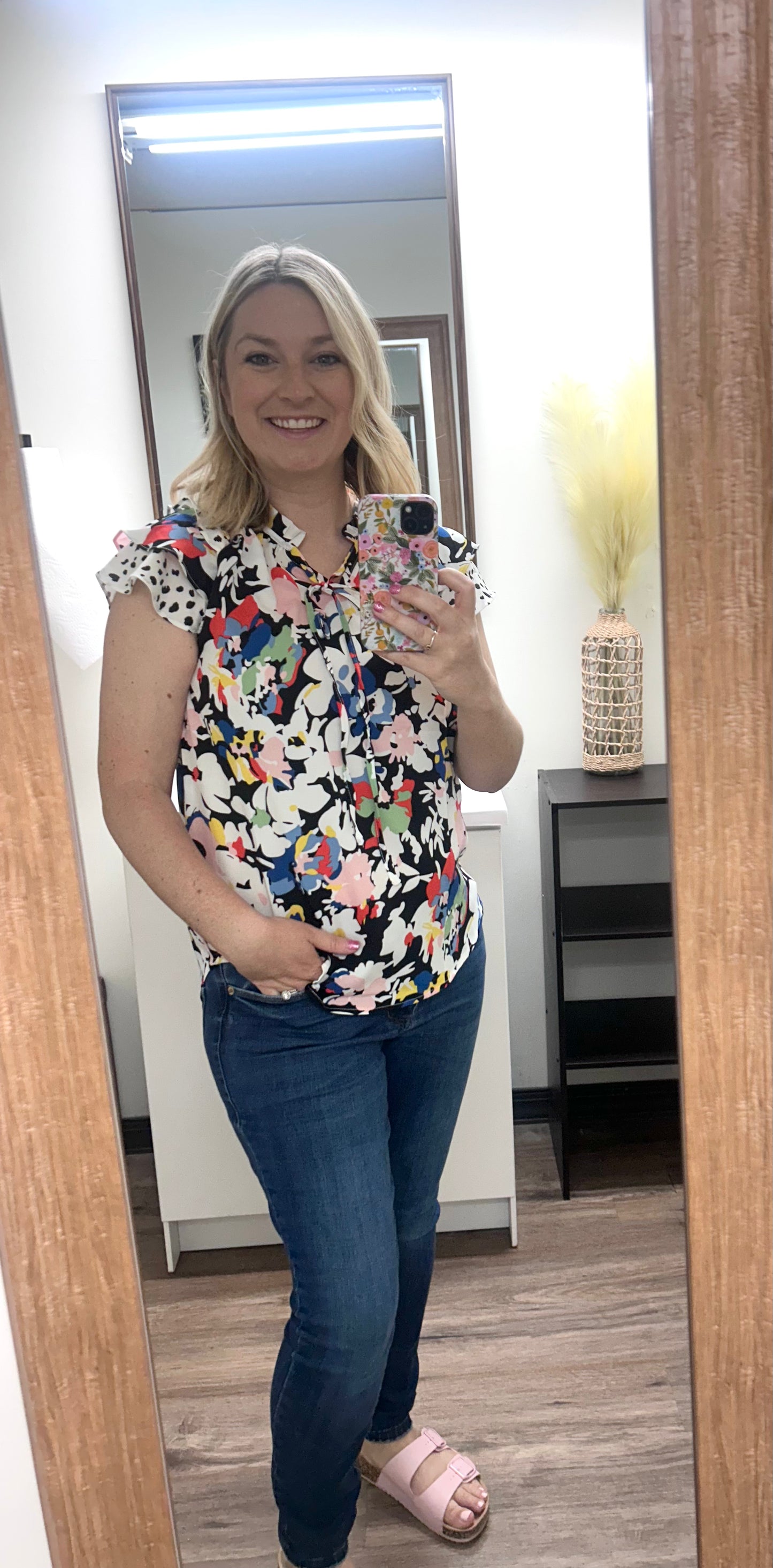Floral ruffle sleeve top