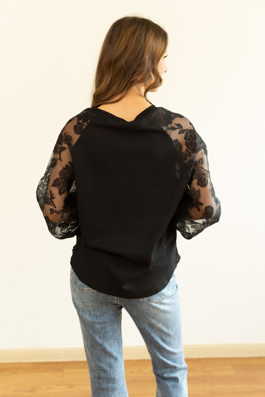 BLACK TOP WITH ORGANZA SLEEVES