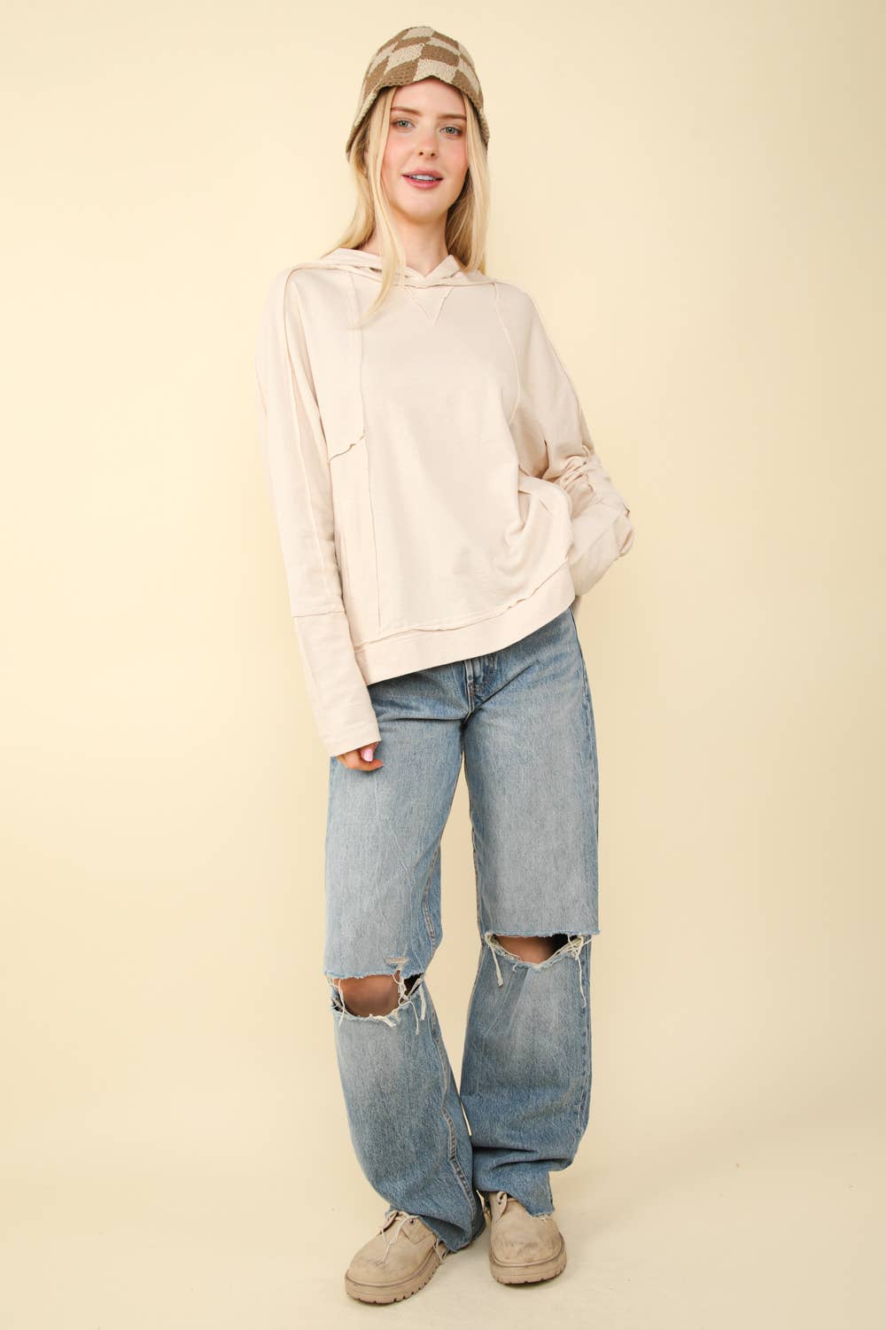 Raw Edge Cute Detail Hoodie Knit Top