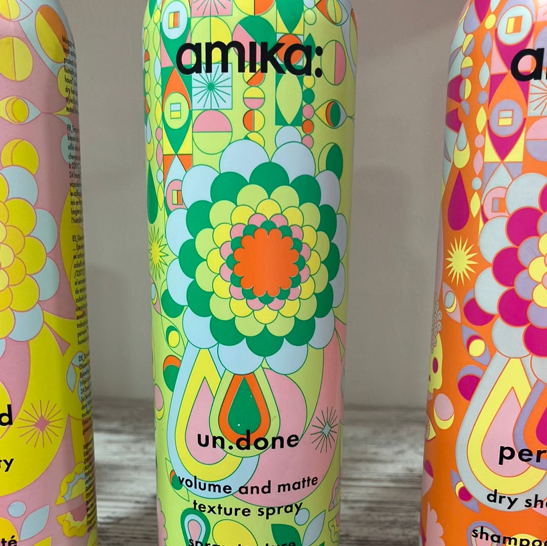Amika un.done texture spray