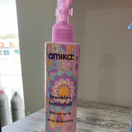 Amika Brooklyn bombshell blowout spray