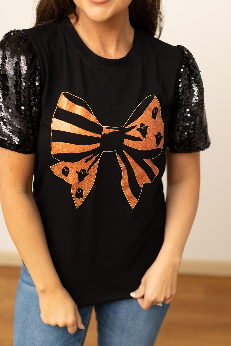HALLOWEEN BOW ON BLACK TOP WITH SEQUINS PUFF SLEEVE