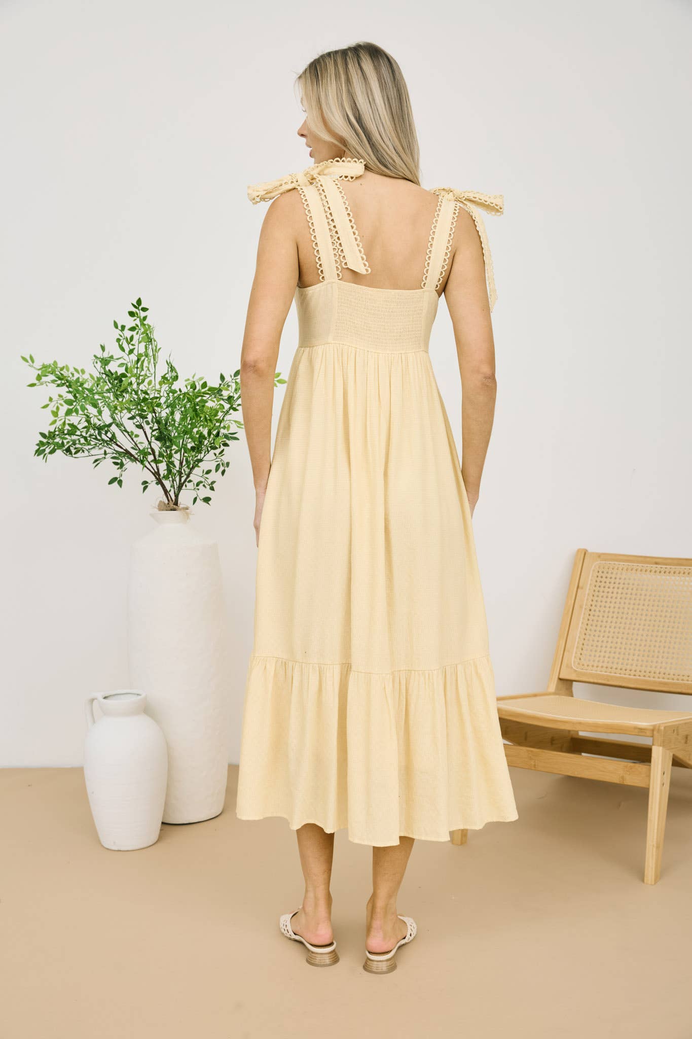 SCALLOP EYELET TRIM TIE STRAP MIDI DRESS